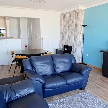 Coastal Charm By The Shore, Cleaning Included Nieuwpoort