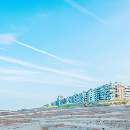 Lägenhet Coastal Charm By The Shore, Cleaning Included Nieuwpoort