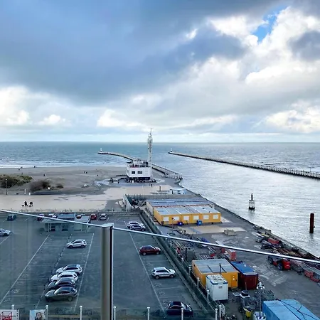 Lägenhet Coastal Charm By The Shore, Cleaning Included *